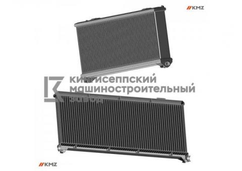 Радиаторы охлаждения двигателей для гусеничной техники от отечественного производителя.